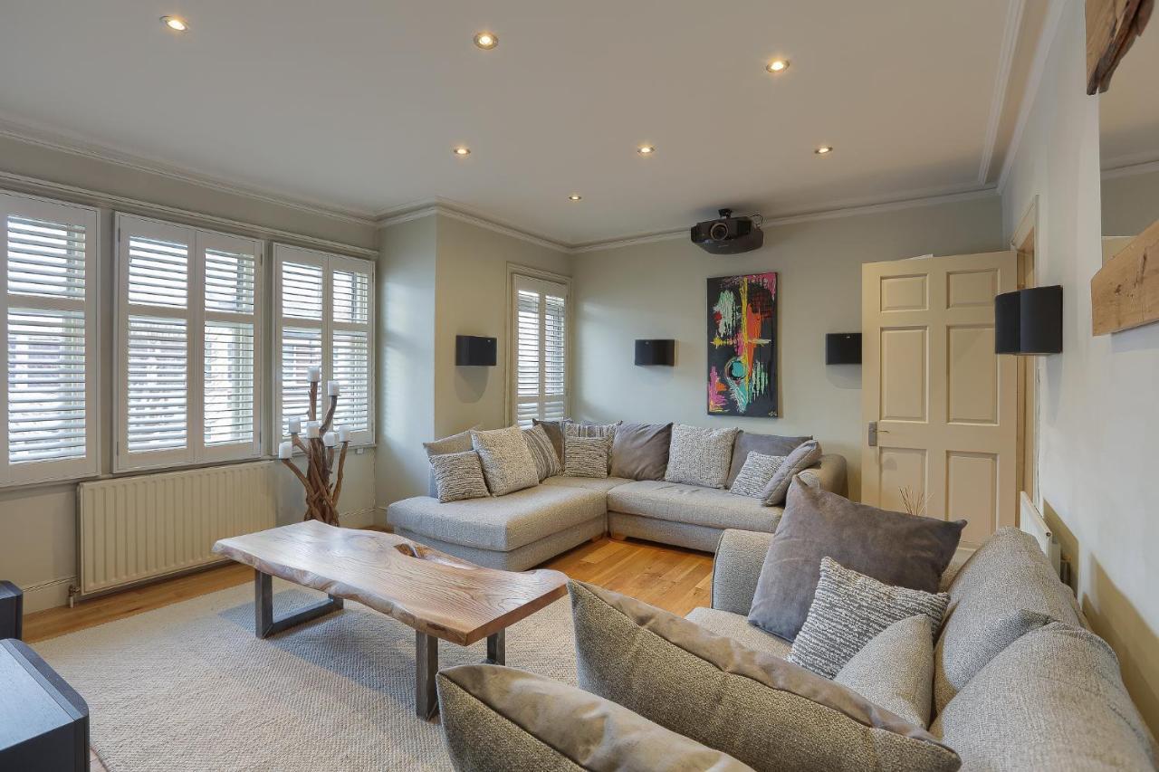 Modern Bedroom In London !! Ngoại thất bức ảnh